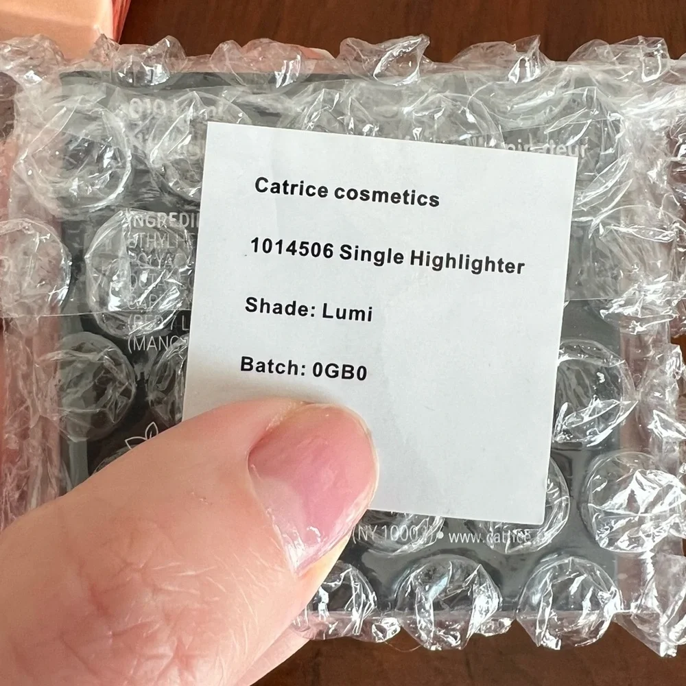 5 for 25⚡️CATRICE COSMETICS Luminice Highlighter in Lumi 3.3g